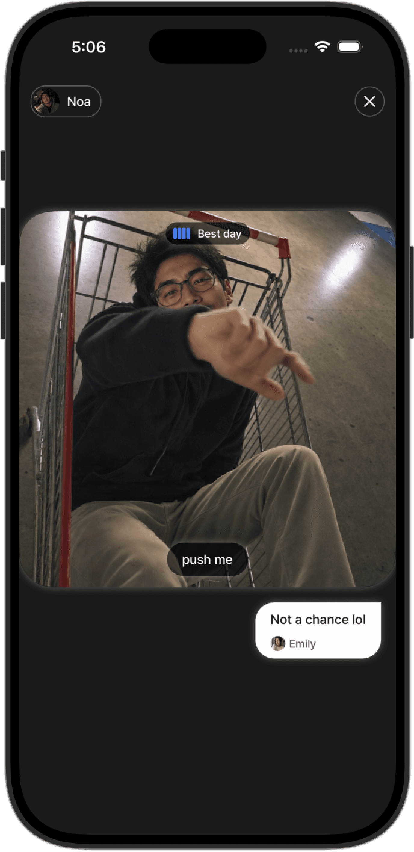 Reacting to a partner's photo with a short reply